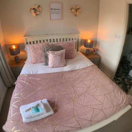 Villa Harpers Brook House, Netflix Tvs And Fast Wifi Corby Exterior foto